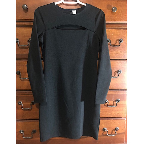 H&M DRESS - Picture 2 of 5